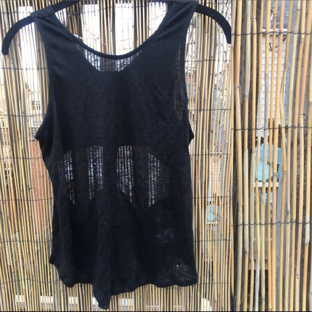 ASTR The label ♠️ black tank top